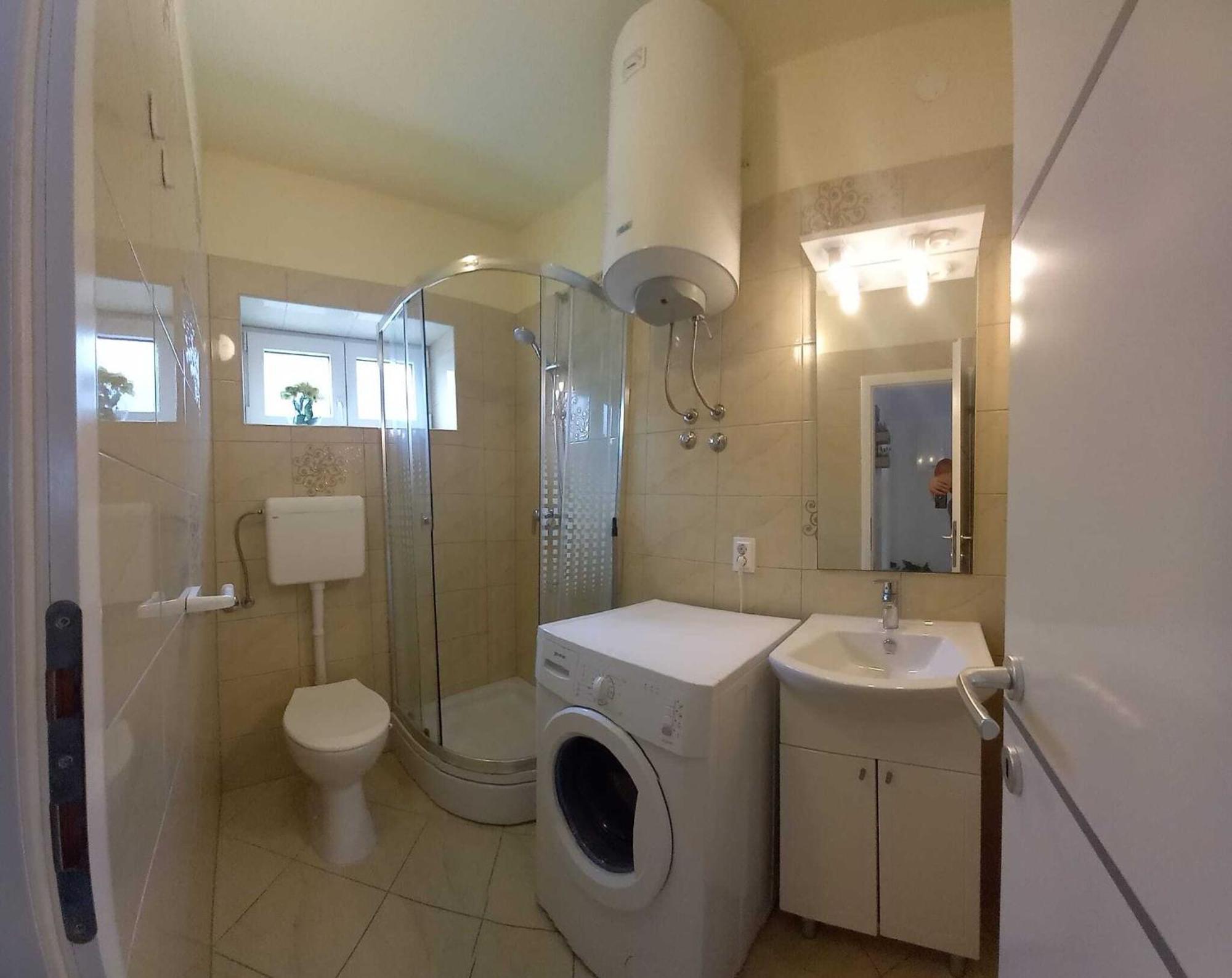 Apartmani Omrcen Baska Voda Room photo